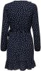 ONLY gebloemde wikkeljurk ONLCARLY donkerblauw/gebroken wit online kopen