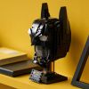 Lego 76182 Batman Masker Weergavemodel voor Volwassenen met Displaystandaard, Perfect Cadeauidee voor Batman Fans online kopen