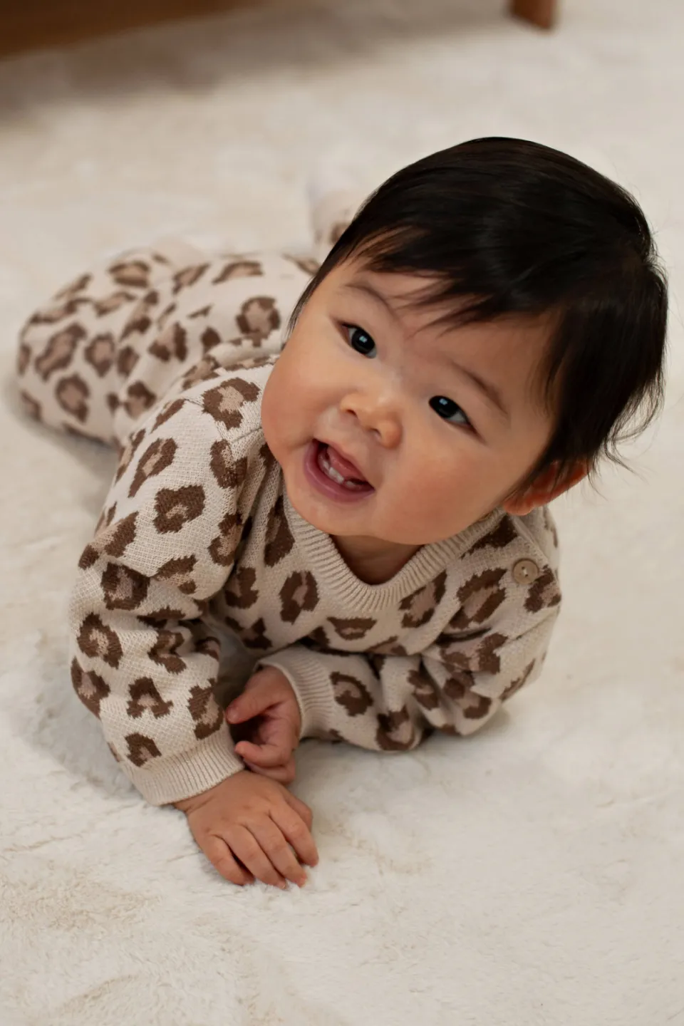 Feetje jacquard babybroek panterprint zand