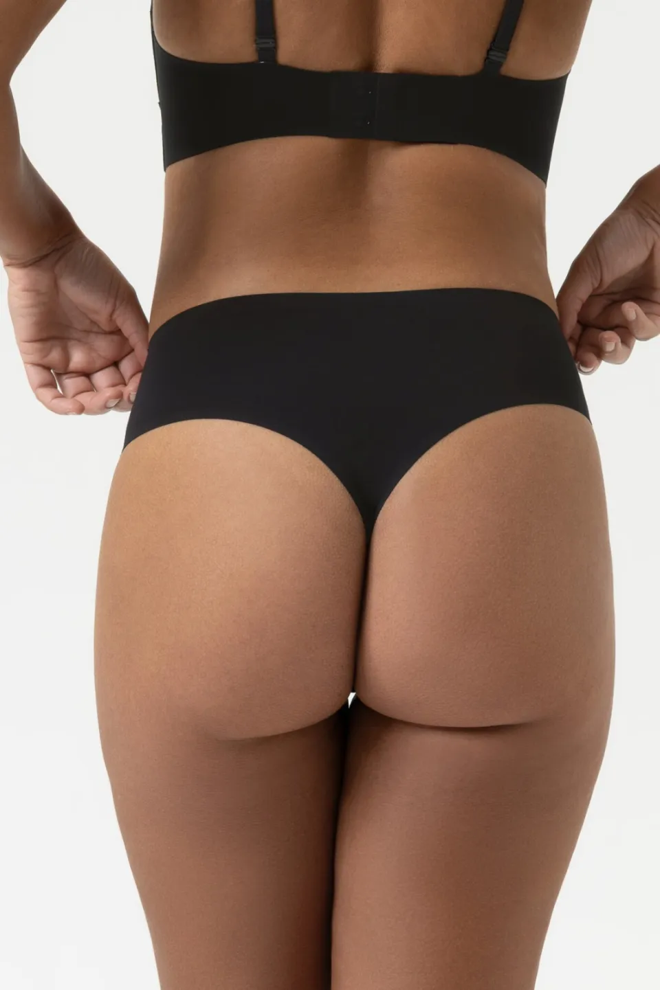 Mey Invisibles high waist string zwart, foto 4