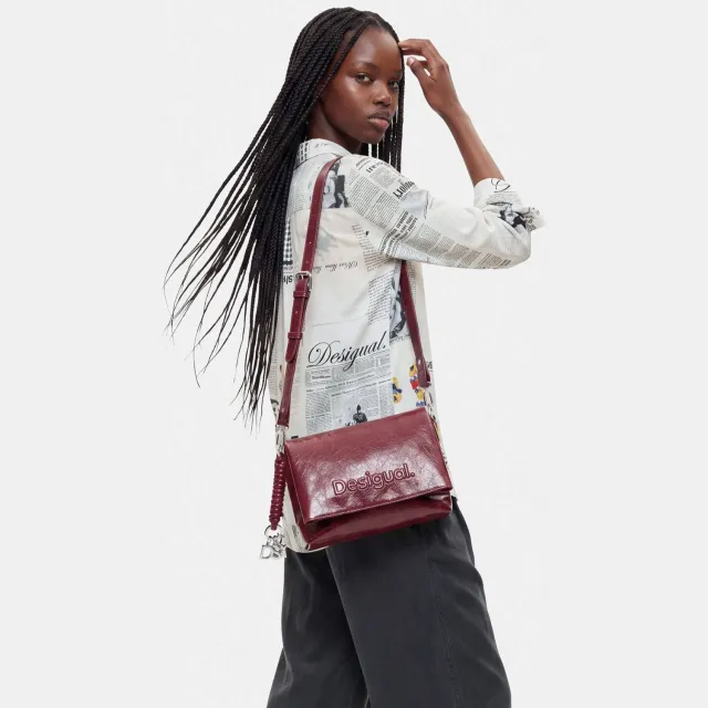 Desigual schoudertas donkerrood bordeau, foto 2