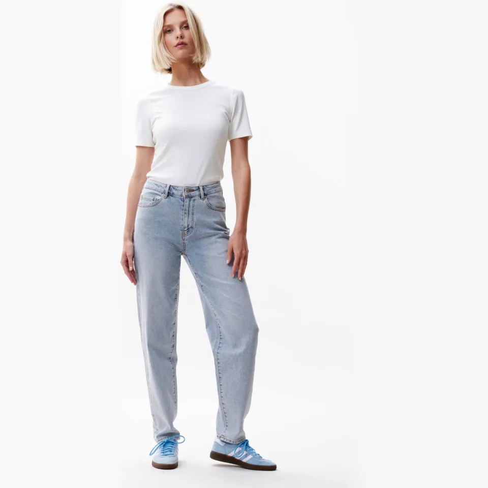 Catwalk Junkie Dames Jeans Jn Barrel L32 - Lichtblauw Light blue denim