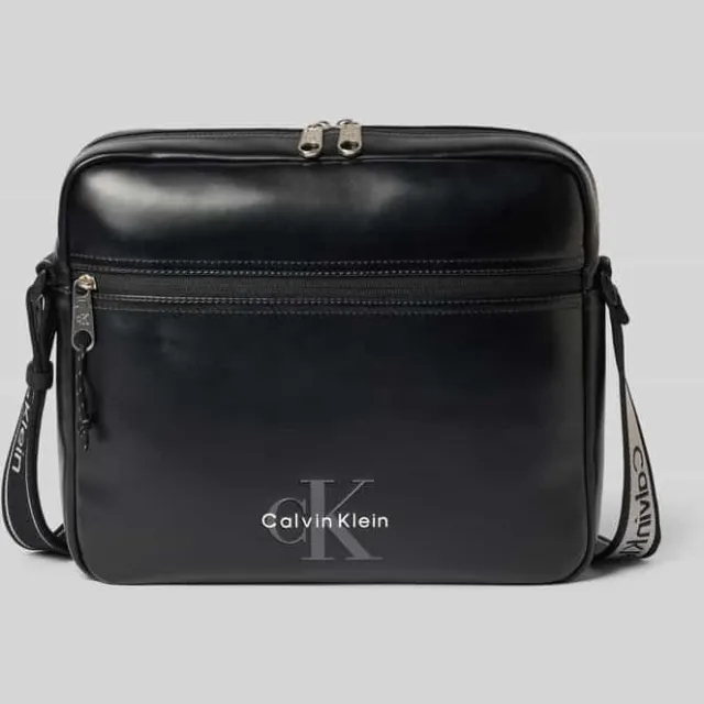 Calvin Klein Laptoptas met labelopschrift model 'BOLD LOGO WEBBING LAPTOP' Zwart