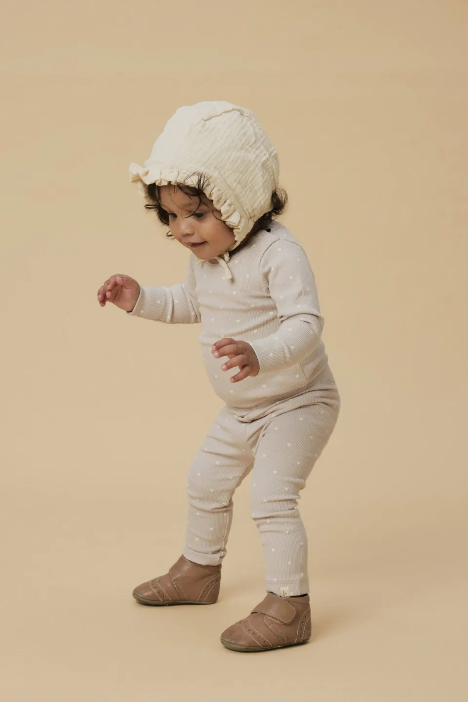 Lil' Atelier BABY legging met hartjes beige Gray Morn-Heart