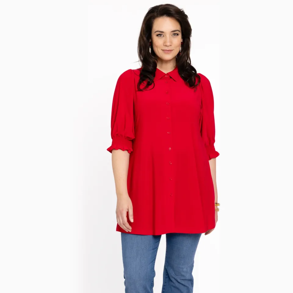 Yoek blouse met pofmouwen rood