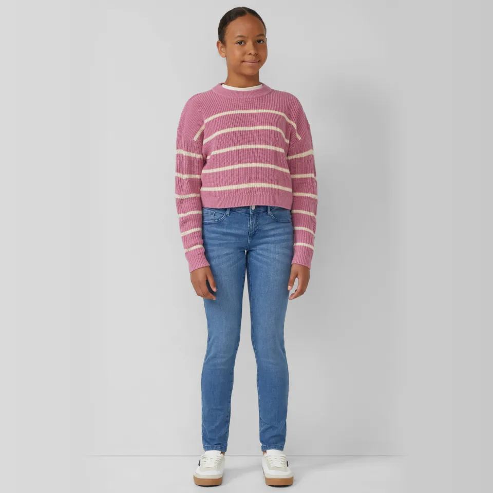 s.Oliver relaxed low waist regular fit jeans medium blue denim