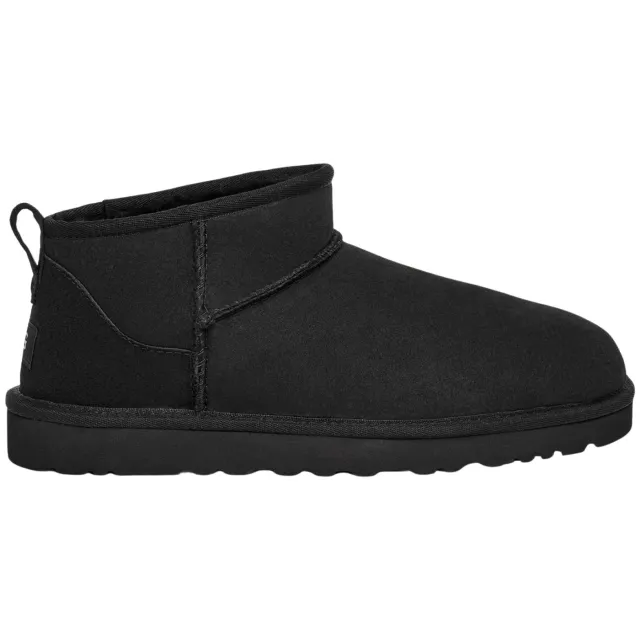 Ugg Classic Ultra Mini laarsjes zwart Black