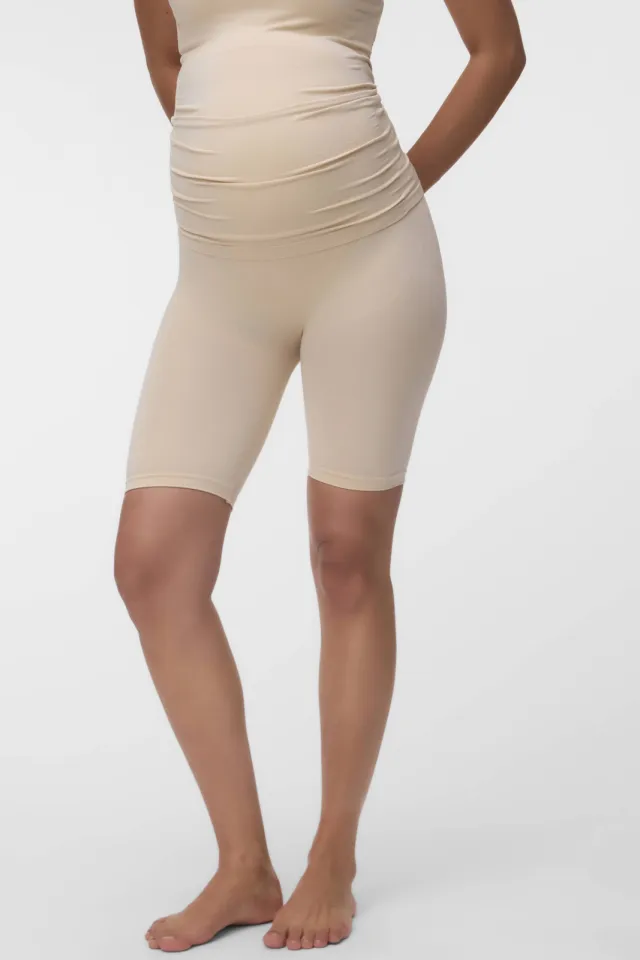 Mamalicious slim high waist zwangerschaps biker short beige, foto 4