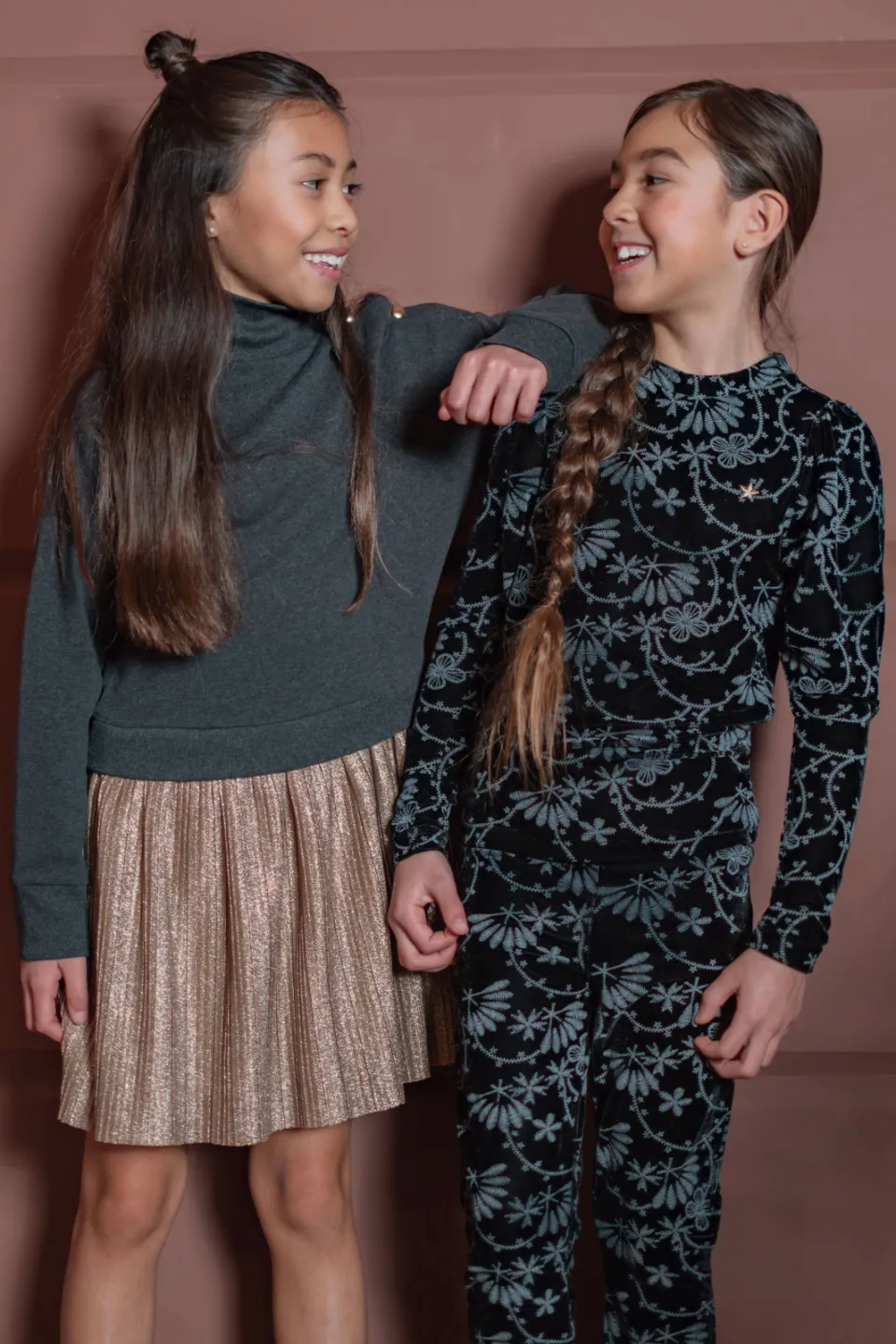 Like Flo plissé sweatjurk goud/antraciet, foto 4