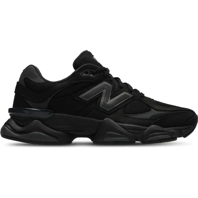 New Balance 9060 Sneakers Heren - Zwart - Suède Black
