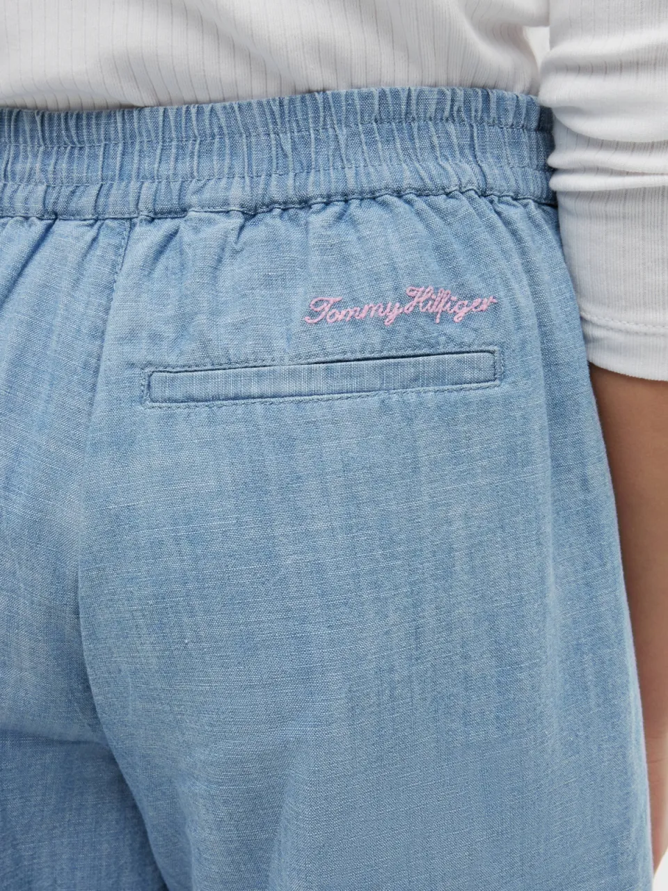 Tommy Hilfiger denim wide leg bermuda short lichtblauw, foto 7