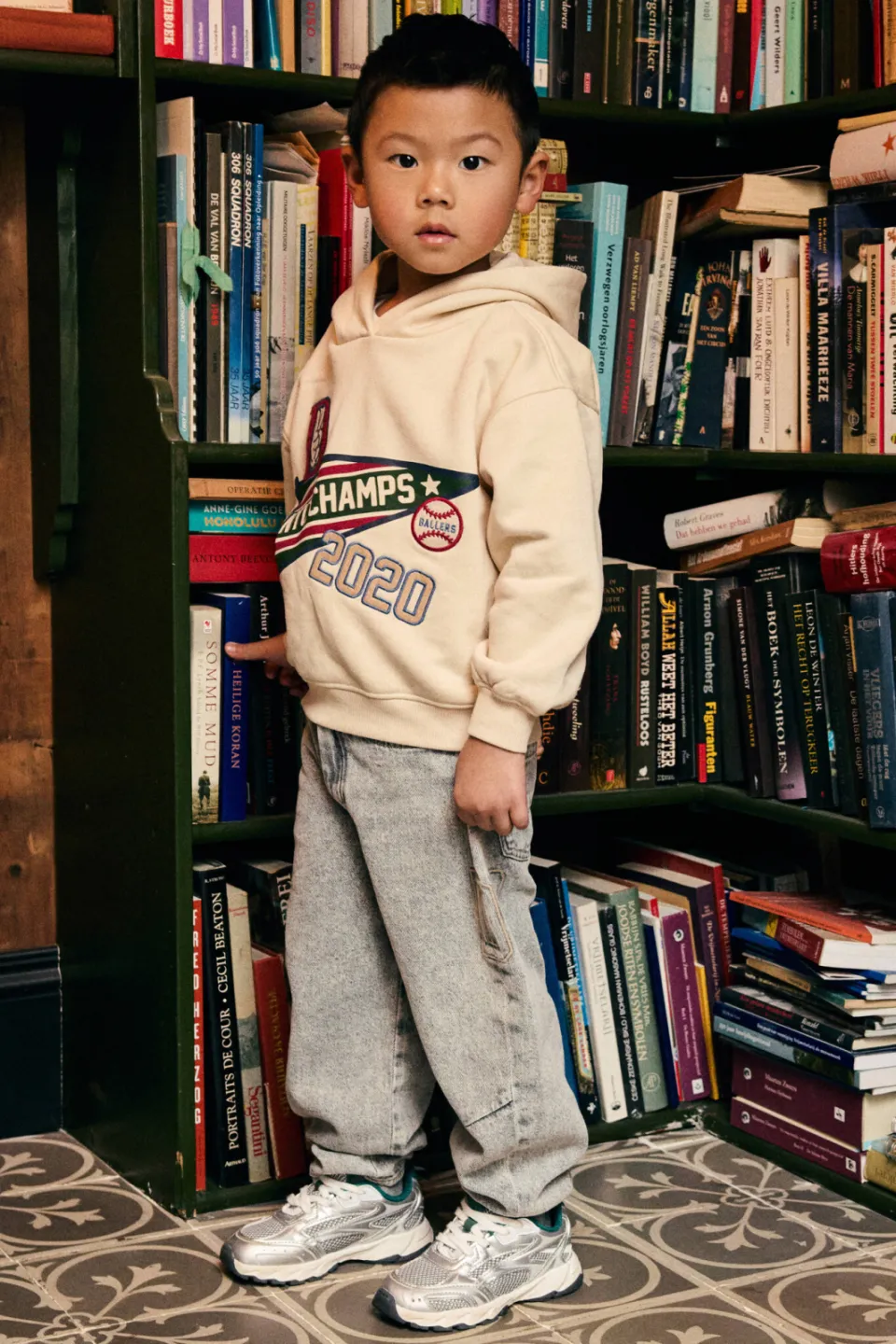 Daily7 oversized hoodie met backprint en patches - beige