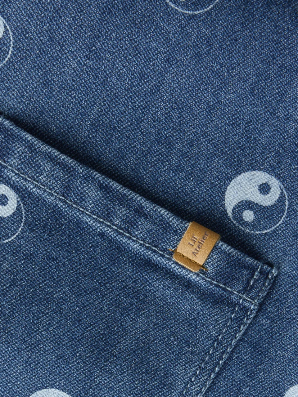 Lil' Atelier MINI denim overshirt met print - Dark blue denim, foto 5