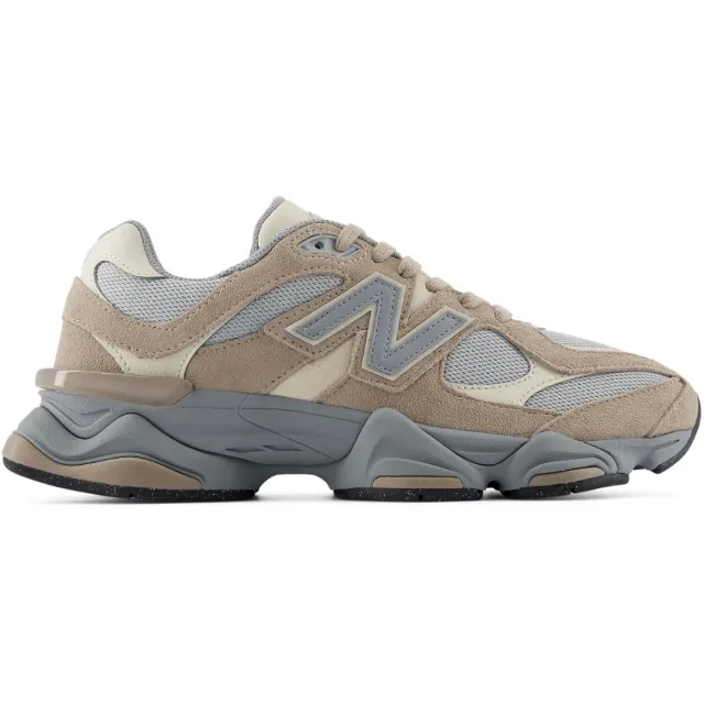 New Balance 9060 sneaker beige
