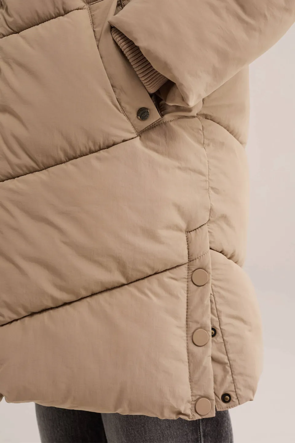 WE Fashion gewatteerde winterjas beige, foto 6