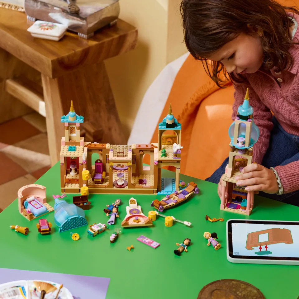 Lego Disney Princess Rapunzels kasteel 43297, foto 3