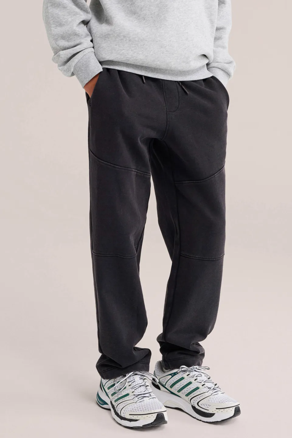 WE Fashion tapered joggingbroek zwart, foto 3