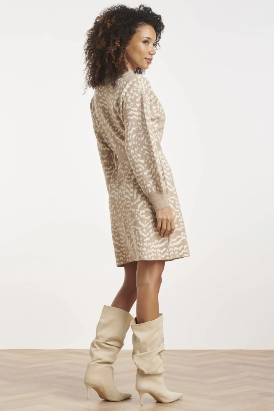 Smashed Lemon gebreide jurk met col en print - beige, foto 4