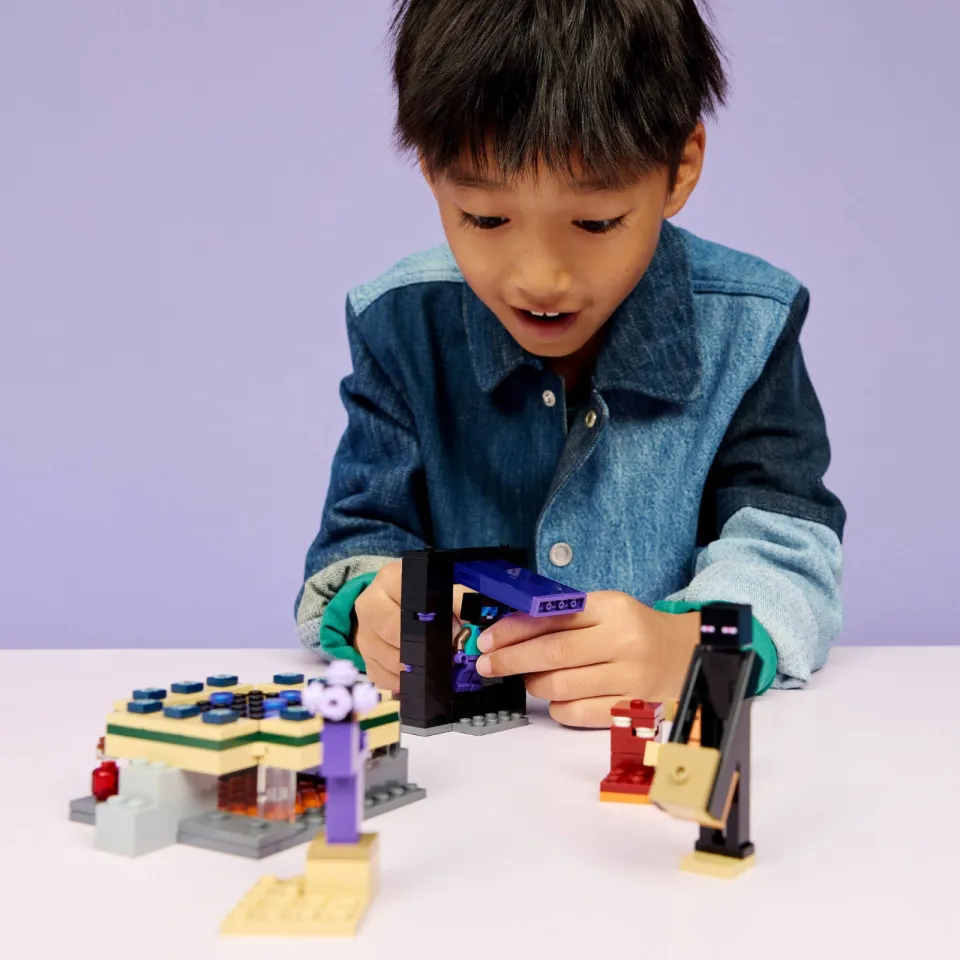 Lego Minecraft Reis naar de Nether en het End-Portaal Speelgoed 21584, foto 5
