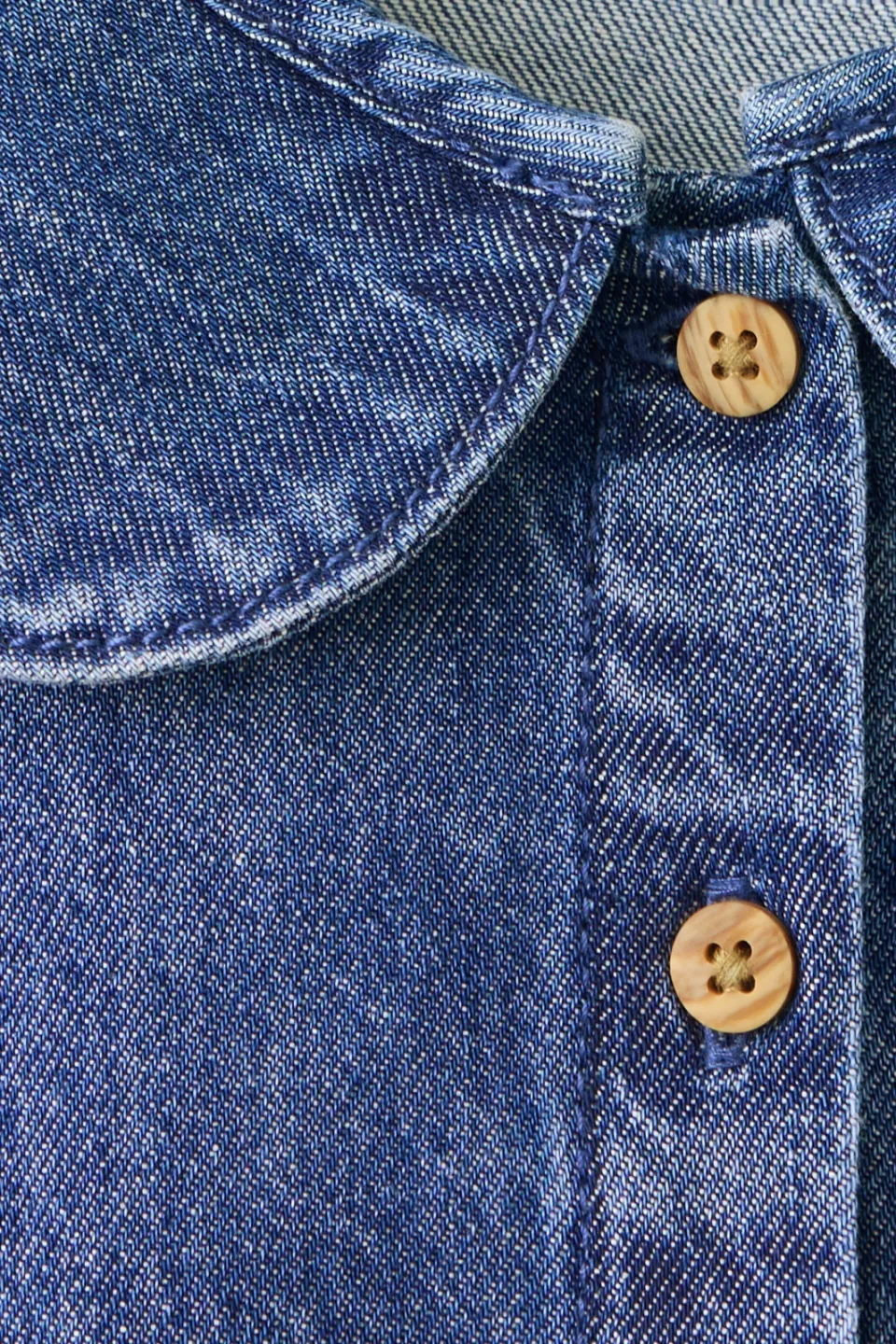 Mango denim blouse met borduursels donkerblauw, foto 5