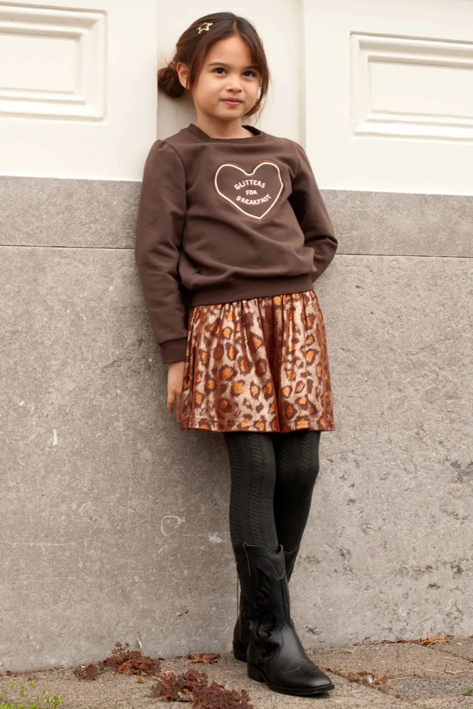 Jubel sweater City Chic - bruin, foto 3