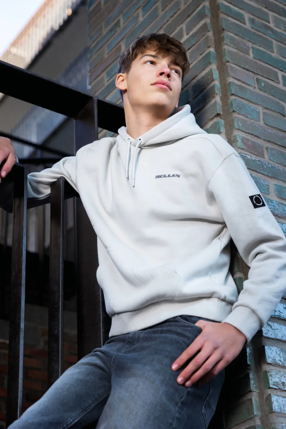 Rellix oversized hoodie met backprint - lichtgrijs