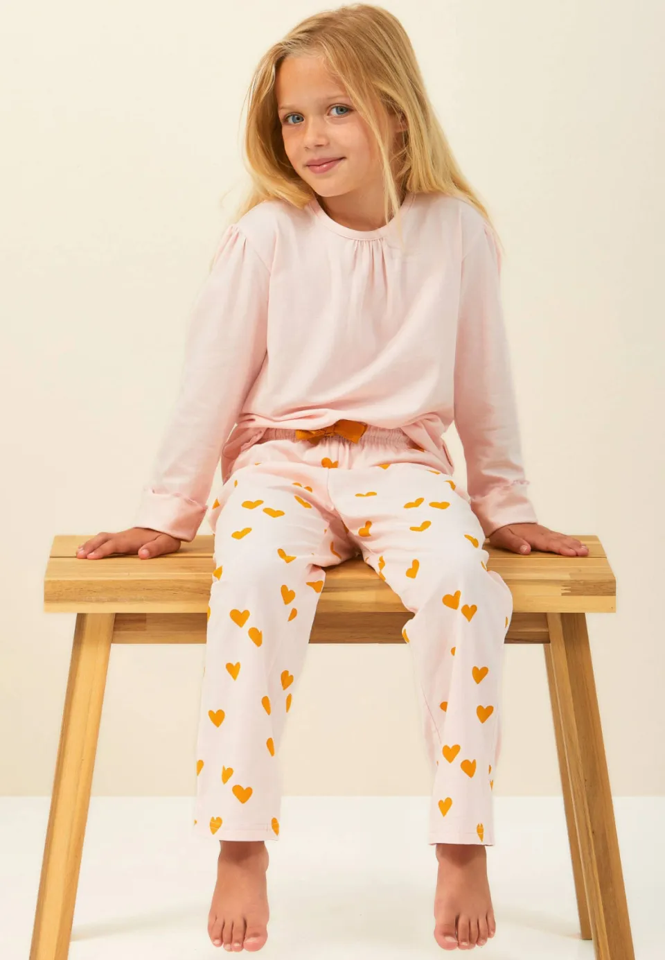 Little Label lichtroze pyjama met hartjesprint op de broek, foto 4