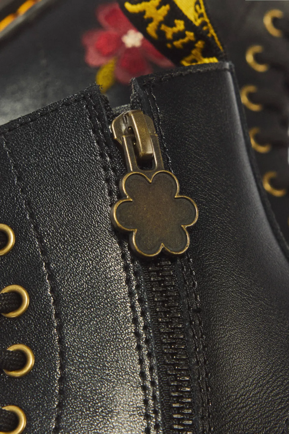 Dr. Martens 1460 Pascal J leren gebloemde enkelboots met borduursels - zwart, foto 4
