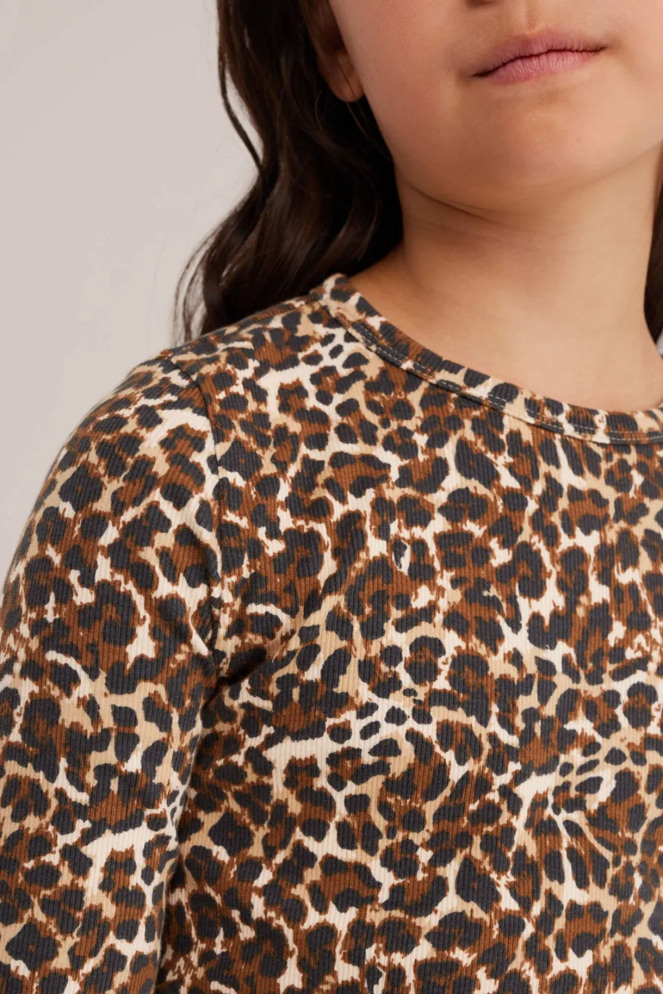 WE Fashion longsleeve met panterprint bruin, foto 6