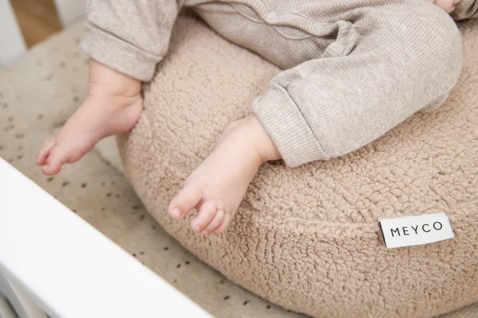 Meyco teddy relaxhoes voor voedingskussen beige, foto 8