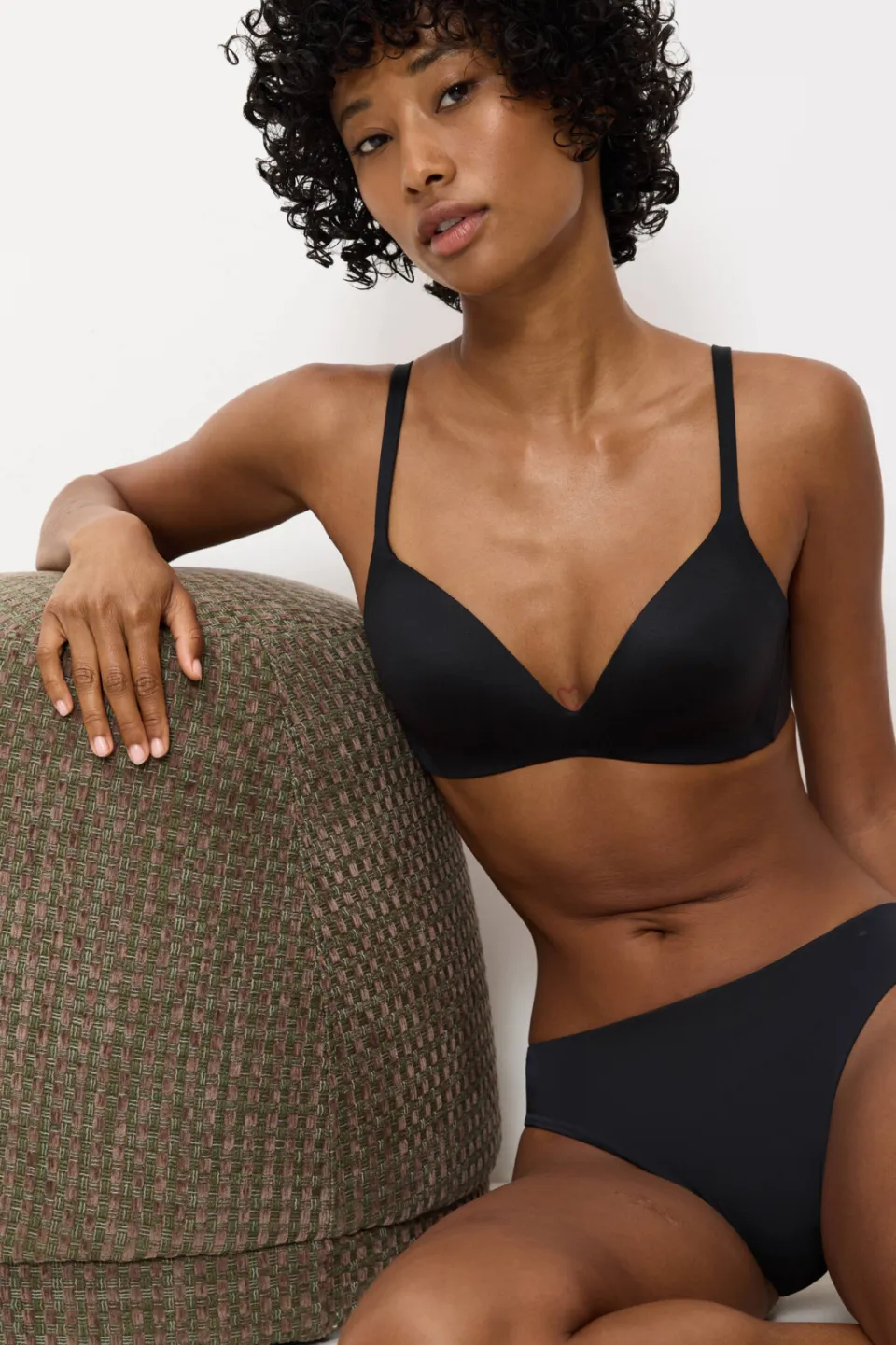 Triumph Body Make-Up Soft Touch voorgevormde bh zonder beugel zwart, foto 5