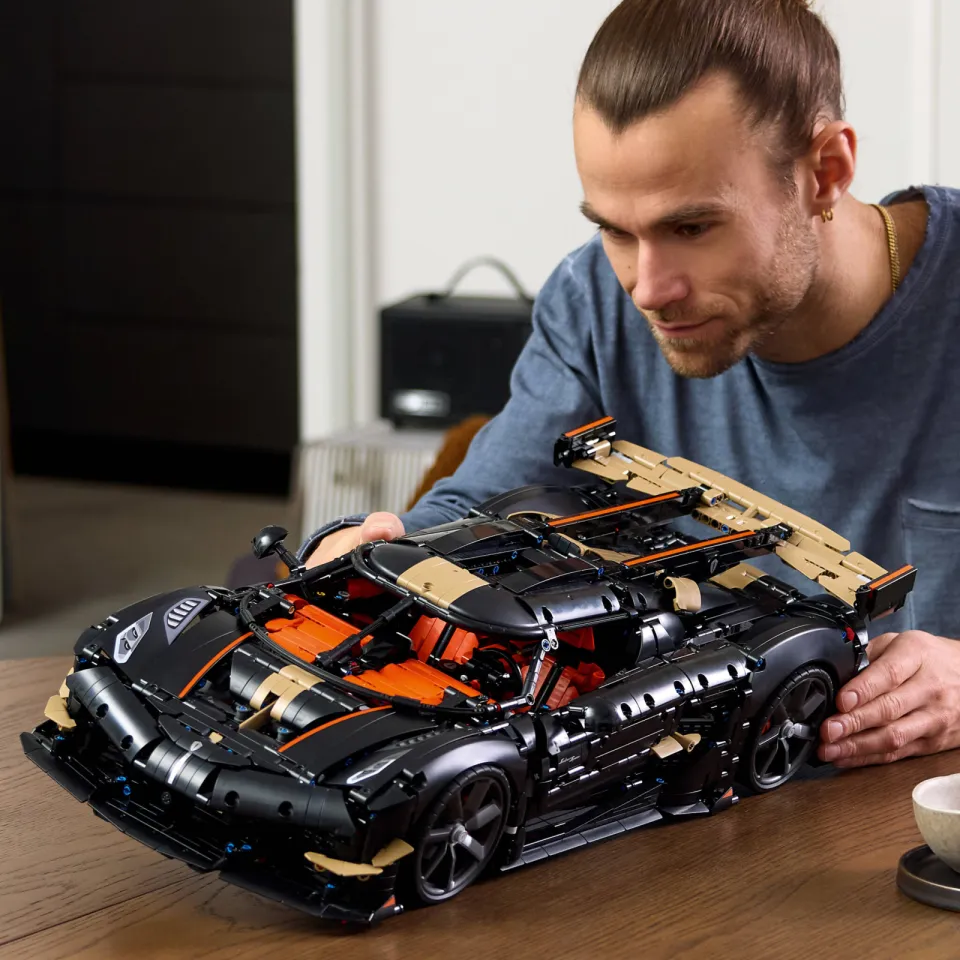 Lego Technic Koenigsegg Sadair's Spear Megacar Auto Set 42232, foto 6