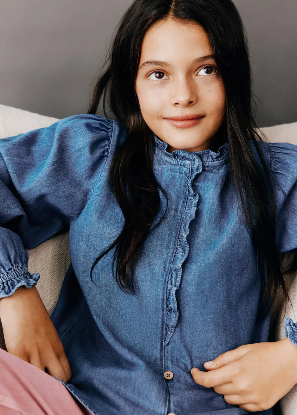 Mango denim blouse met ruches blauw, foto 4