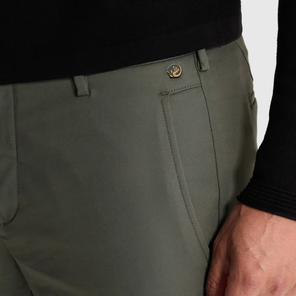 Cast Iron CYLAS tapered chino - dark urban chic groen, foto 5