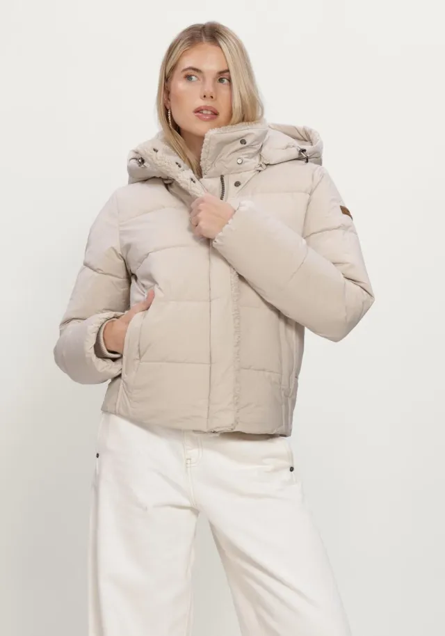 Moscow Dames Jassen 05-08-hiddenvalley - Beige
