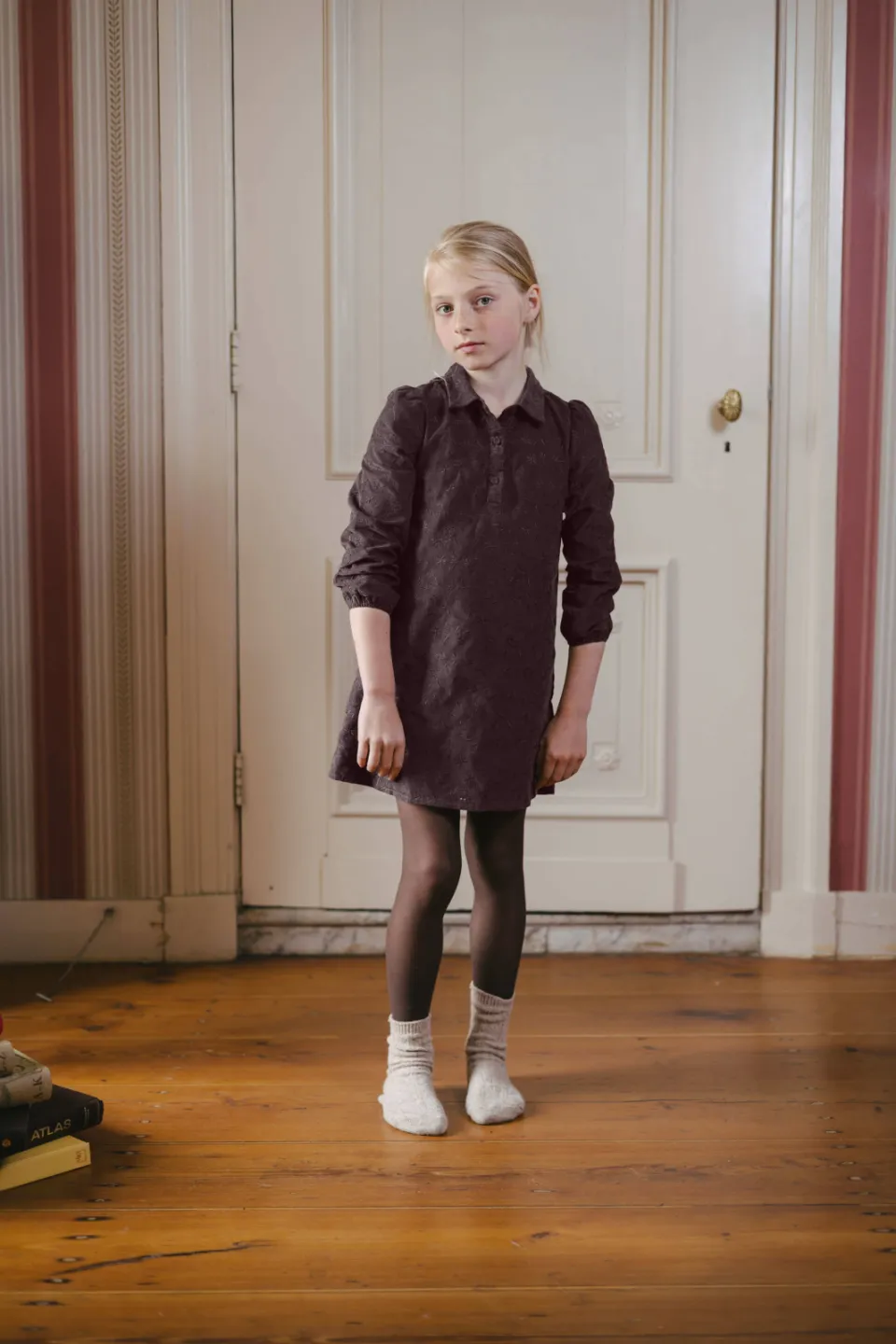 LEVV korte blousejurk met borduursels donkerbruin