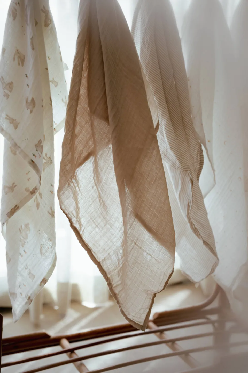 Little Dutch Pure Soft hydrofiele swaddle doek beige, foto 6