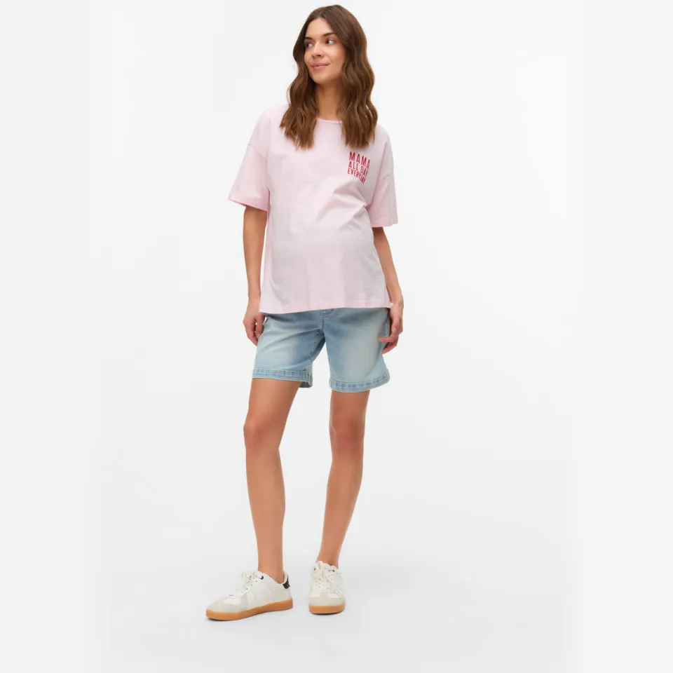 Mamalicious zwangerschaps jeansshort lichtblauw Light blue denim