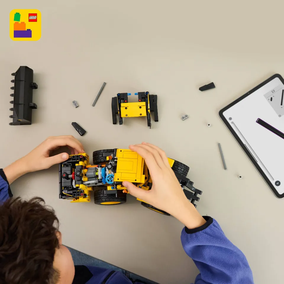 Lego Technic Volvo L120 Electric Wiellader Speelgoed 42209, foto 7