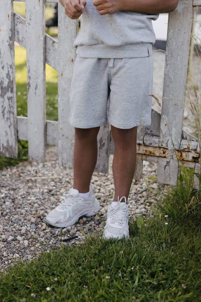 LEVV Little sweatshort lichtgrijs