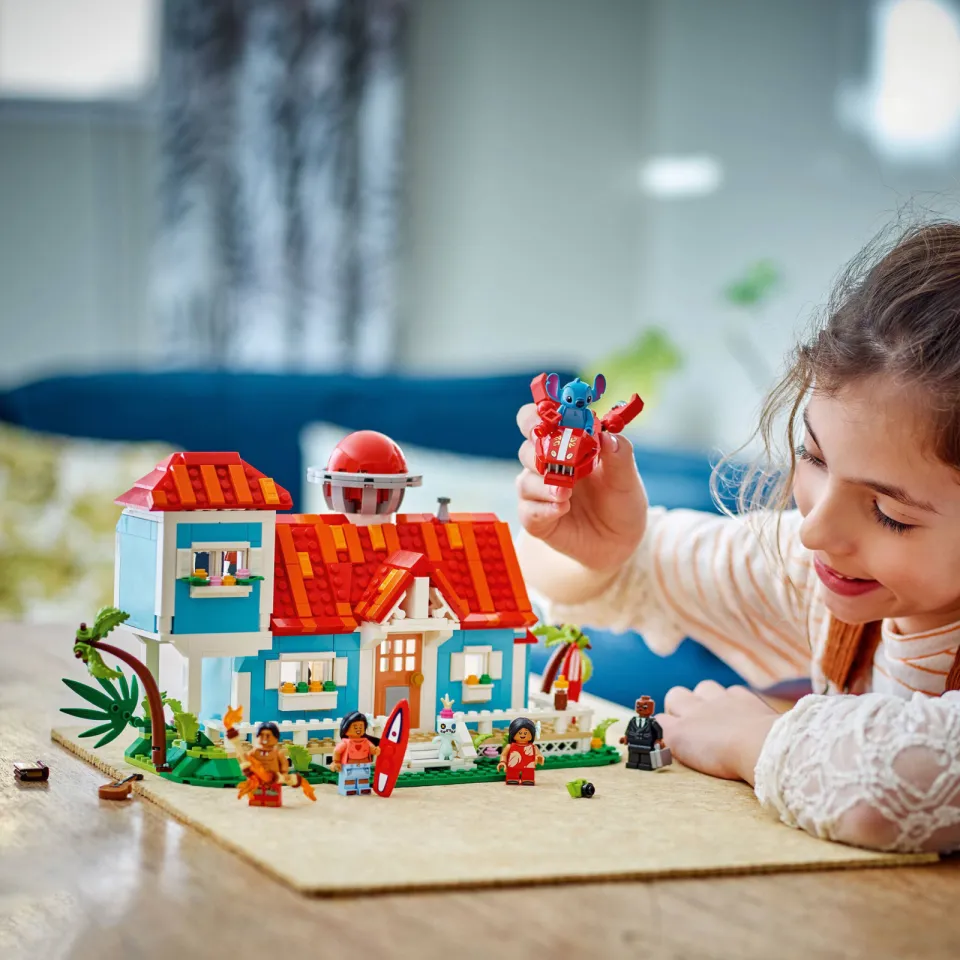 Lego Disney Lilo en Stitch Strandhuis 43268, foto 4