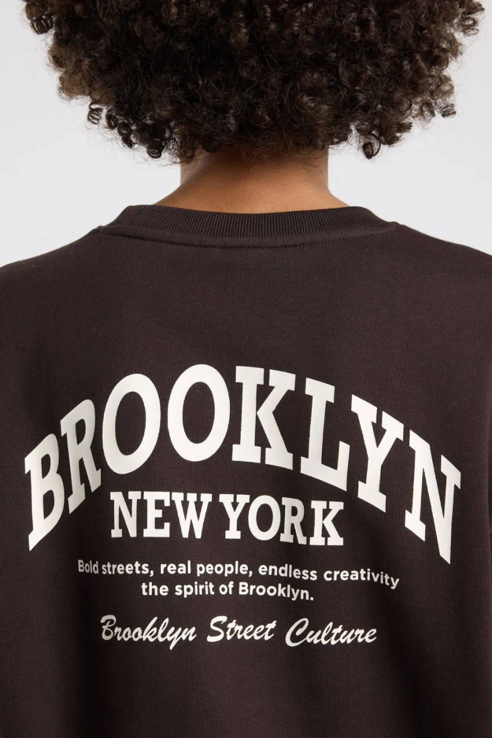 America Today sweater met backprint - bruin, foto 6