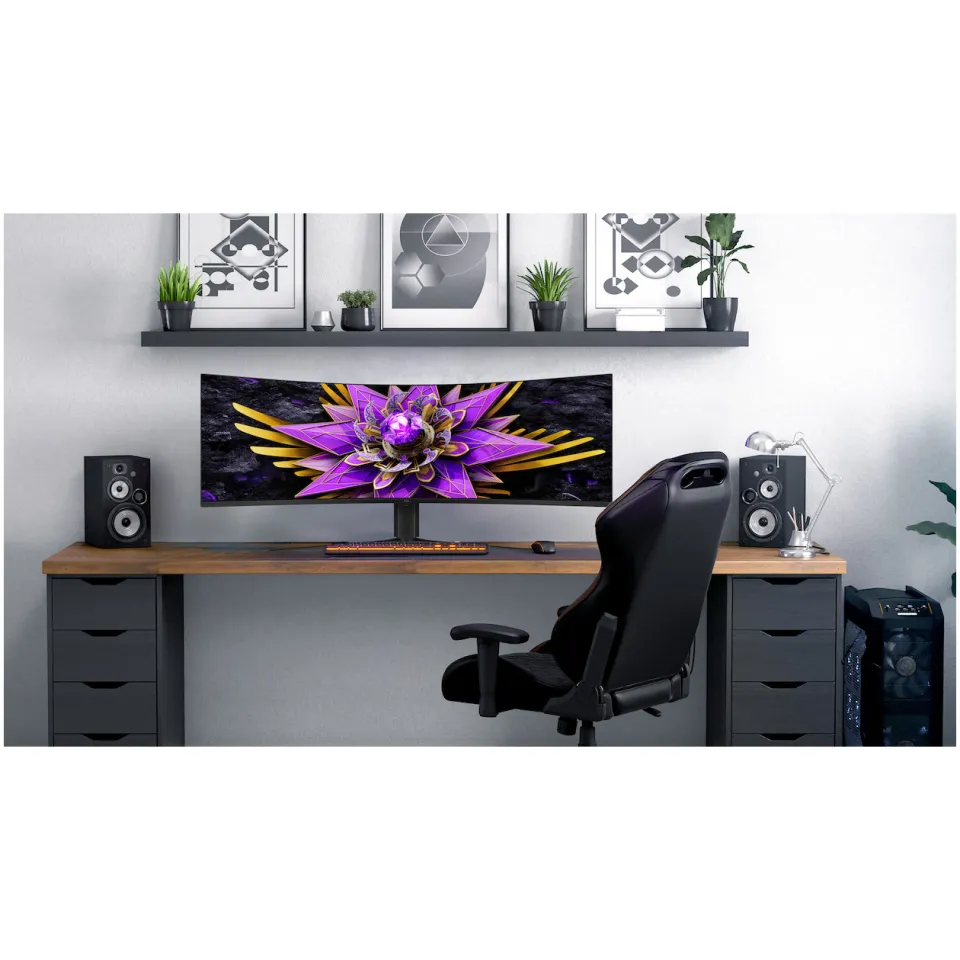 TCL 57R94 gebogen monitor, foto 2