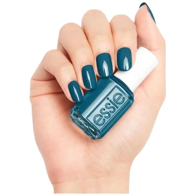 Essie nagellak 106 Go Overboard petrolblauw Multicolour