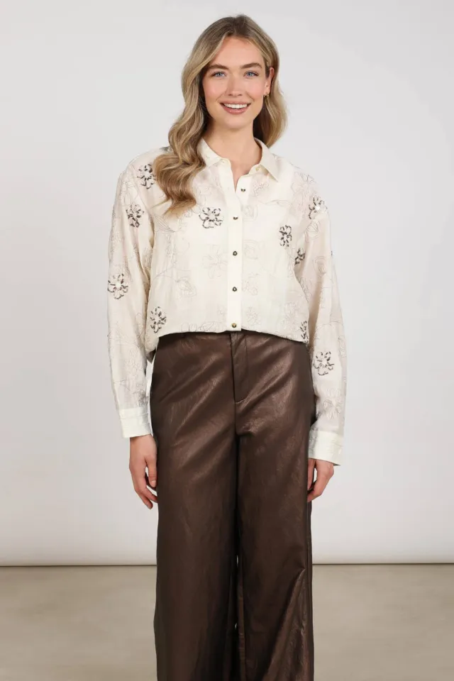 NUKUS Aaliya blouse crème met broderie