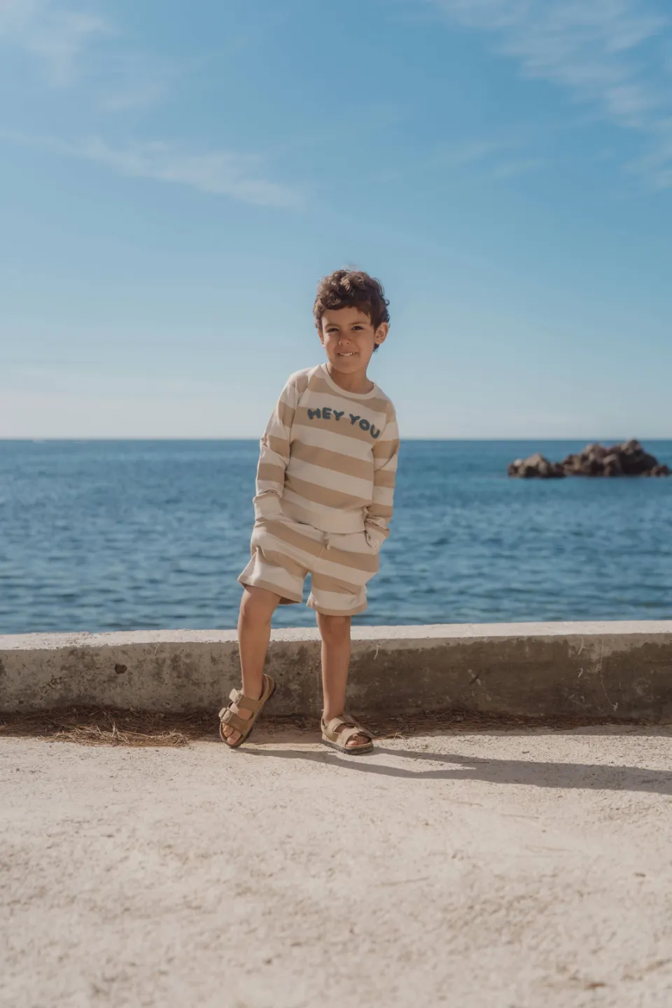 Little Dutch gestreepte sweatshort zand, foto 5