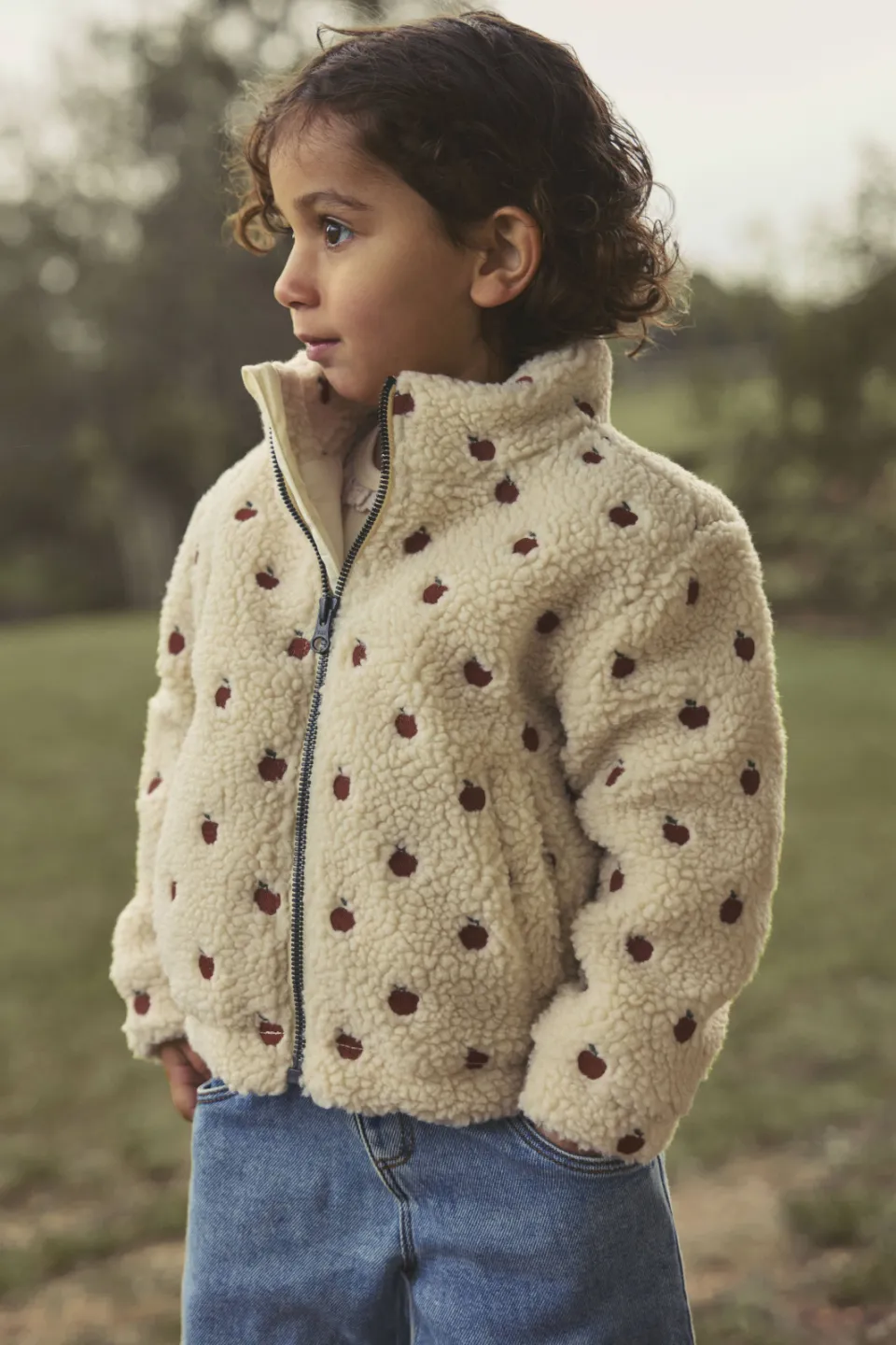 Lil' Atelier MINI teddy jas met appelprint ecru, foto 4