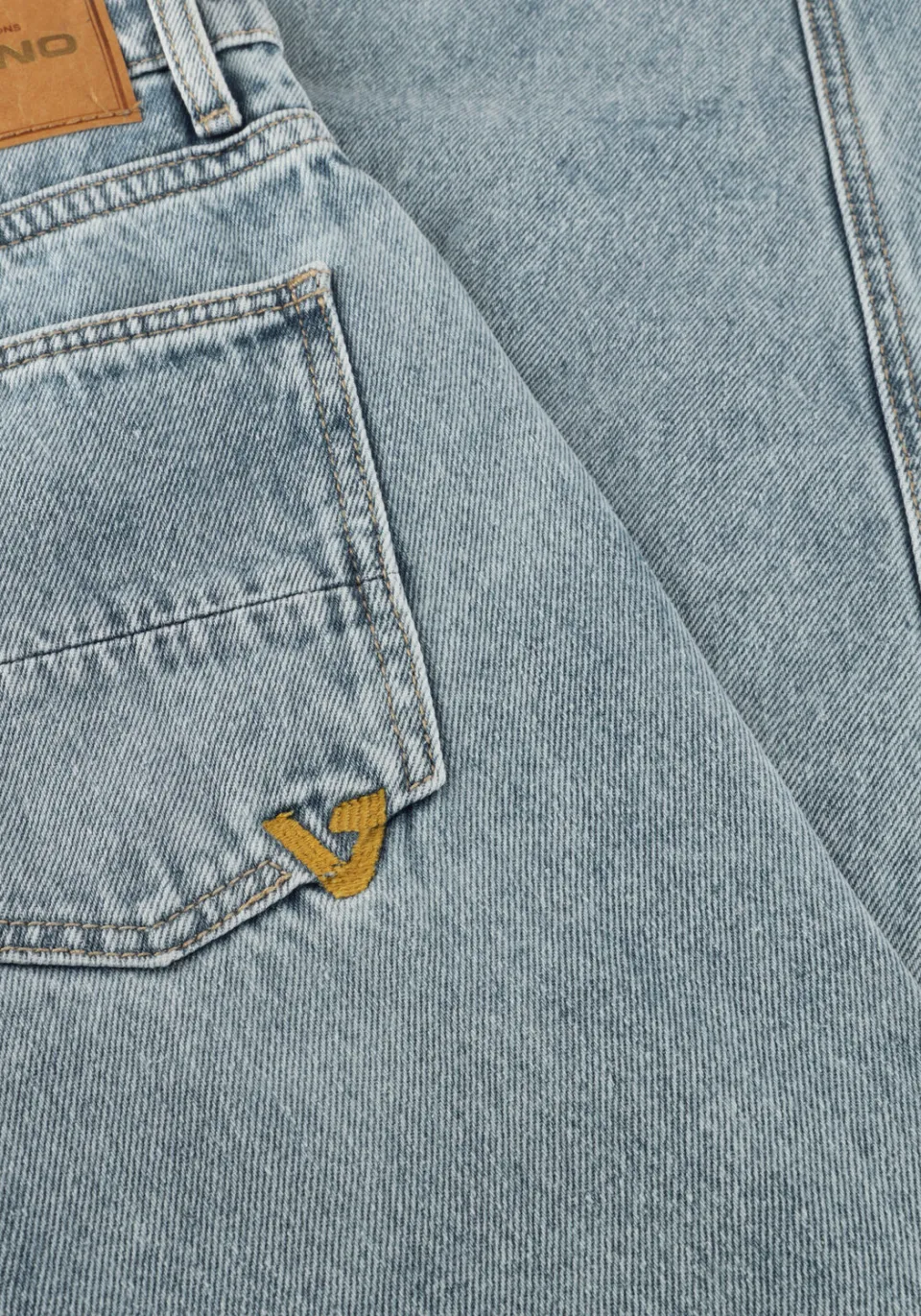 Vingino Cecilia barrel jeans lichtblauw light vintage, foto 8