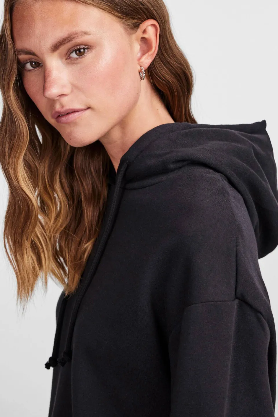 Pieces hoodie PCCHILLI zwart, foto 5