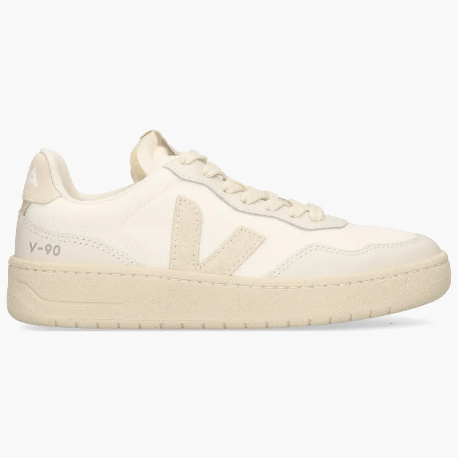 Veja Lage Sneakers Veja V-90 Beige